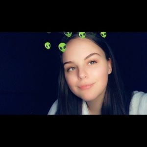 Meet your Posher, Bridgette